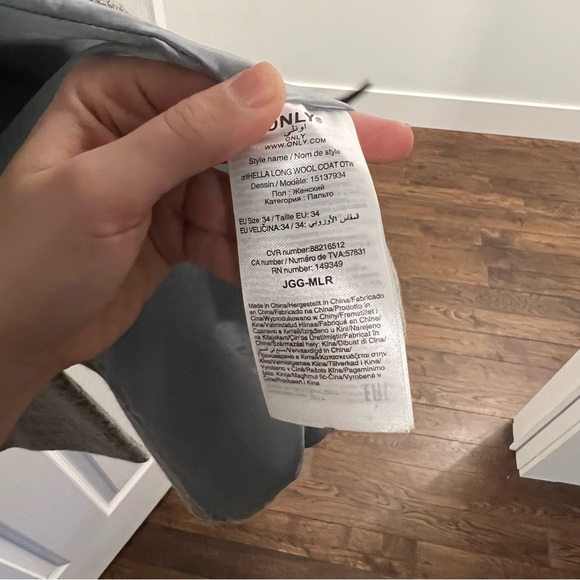 ONLY Grey Wool Coat - Picture 3 of 4